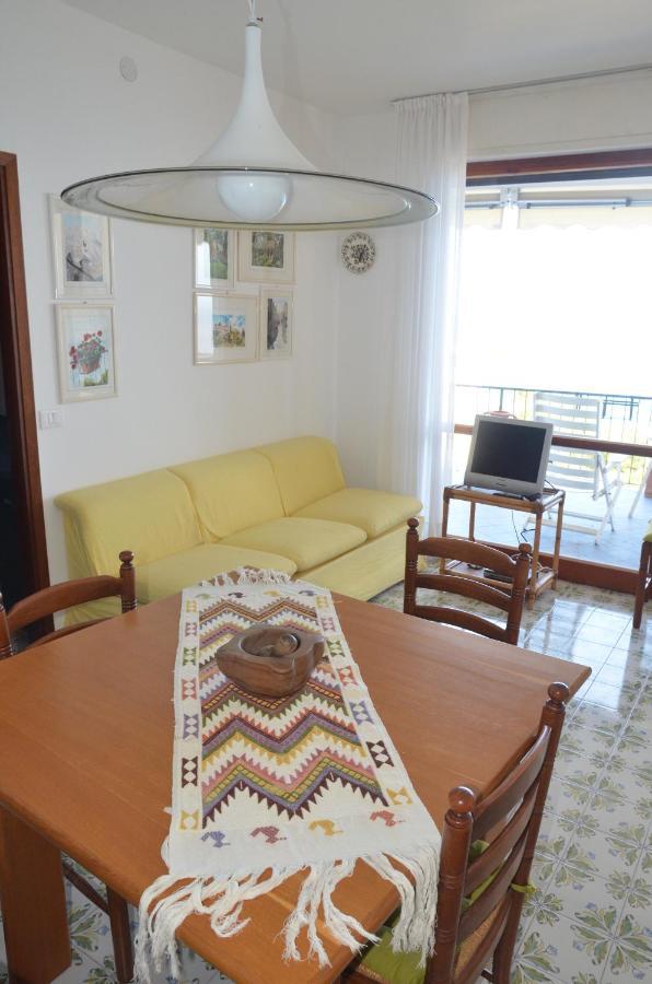 Rocce Di Capo Mimosa - Cervo Appartement Buitenkant foto